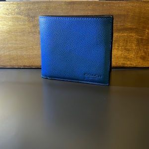 Brand new Men’s coach wallet